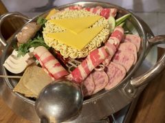 -恩你小木屋·韩式料理(假日广场店)