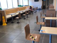 大堂-麦当劳(军博店)