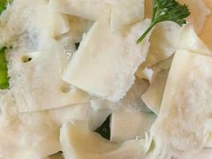 -喜悦小串丹东小黄牛海鲜烧烤大排档(民主广场店)