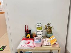 -安东易迷你自助仓储寄存仓库(草桥店)
