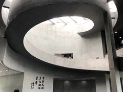 -柳州白莲洞洞穴科学博物馆