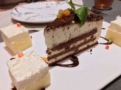 -YUE·6·西式融合餐厅(外滩六号店)
