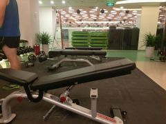-宝力豪健身(中粮广场店)