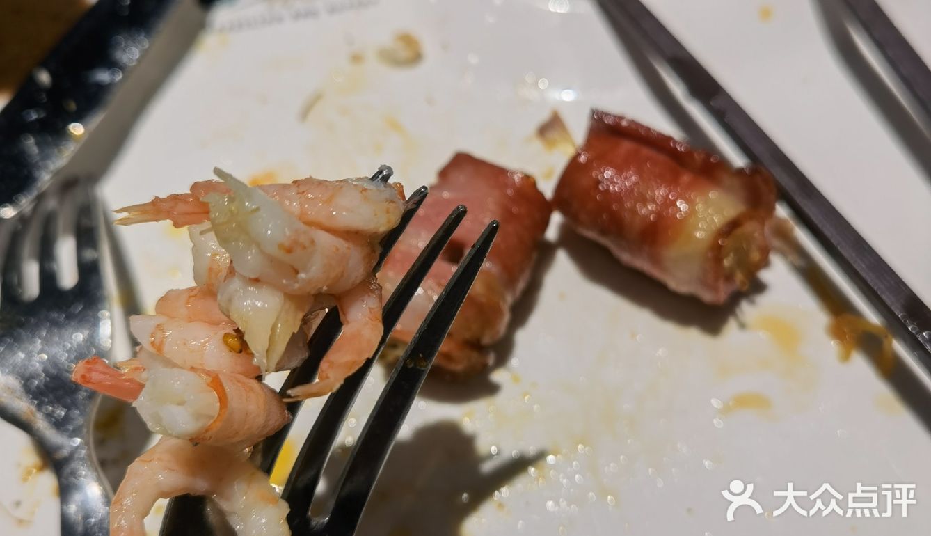 （不限时的平价自助烤肉）大连唯一吃完扶墙出来的平价烤肉自助