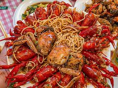 -捌贰虾蟹·江湖菜馆(江汉路店)