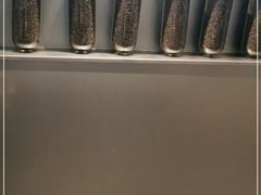 -喜茶(上海打浦桥日月光gelato lab+店)