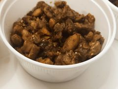 -鑫记婆婆兔·成都特产·兔头手撕兔(太古里店)