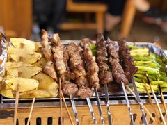 -云晓光头烧烤吧(德平路店)
