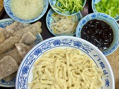 老北京打卤面-门框胡同百年卤煮(新街口店)