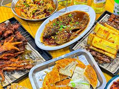 -黄小串·烤串海鲜涮牛肚(升龙广场店)