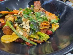 -醉人椒麻辣香锅(王府井喜悦店)