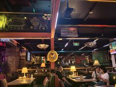 -Famous肥猫墨西哥音乐餐吧(五棵松华熙LIVE店)