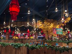 -老滇山寨•云南特色菜•地方菜•民族风情歌舞表演(金碧店)