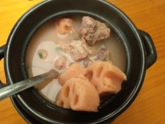 -莲餐厅·湖北菜·潜江小龙虾店(愚园路店)