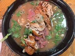 -六爷门框百年卤煮