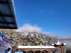 -大别山南武当滑雪场