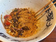 -李犟大爆鳝面·手工蟹黄包(湖滨西湖店)
