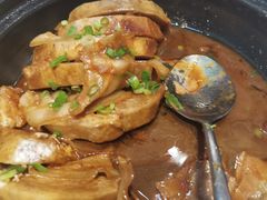 -巷子里小酒馆(繁荣路店)