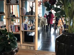 -楠柏弯休闲山庄(梨花溪店)