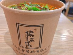 肉酱酸辣粉-侯志伟纯手工酸辣粉(荣民时代广场店)