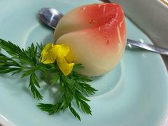 蟠桃杏仁豆腐-味+新京宴·烤鸭·北京菜(创意谷店)