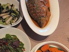 -艳阳天·非遗楚菜(武汉客厅店)