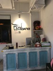 -STUDIO E POLE DANCE