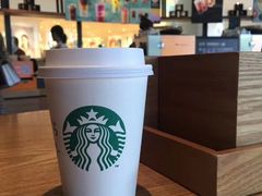 -星巴克(广州南站A18检票口楼上)