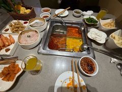 -海底捞火锅(中南盐城大有境夜宵主题店)