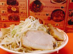 二郎系拉面-拉面莊夢語＆中华料理八椿
