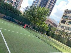 -快网网球俱乐部(长宁区金桥花园球场)