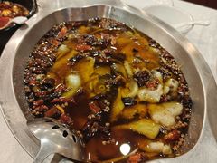 -鑫巴蜀小镇 · 水煮鱼专研店(玉桥店)