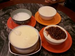 杏仁豆腐&nbsp;鳳凰蛋奶糊&nbsp;西米紅豆雙皮奶-玫瑰甜品(文明路店)