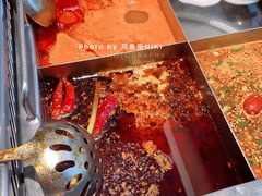 -海底捞火锅鲜切牛肉主题店(长寿路店)