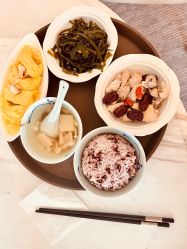 -玥奢国际母婴护理中心(滨江宝龙店)