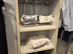 -H&M(鹏欣水游城店)