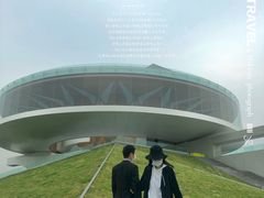 -郑东新区龙湖公共艺术中心