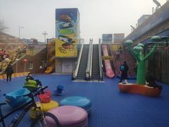 -迪卡侬(苗岭路店)