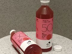 爆汁杨梅绿妍果汁茶-喜茶(上海兴业太古汇店)