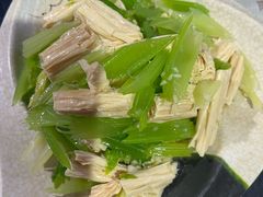-一品渔乡·水库灶台鱼·乐享庭院