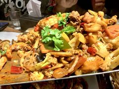 -嗨辣小聚·盘锦河蟹·海鲜烧烤龙虾(盘锦十年好店)
