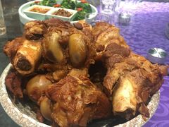 -95号酱骨·一块豆腐(展春园西路店)