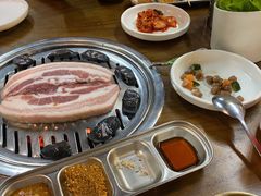 -·缸桶屋·韩式牛肋条自助烤肉(西湖D11店)