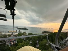 -圣淘沙天际线斜坡滑车