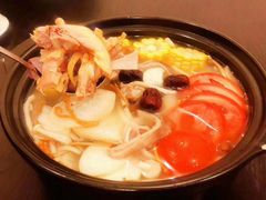 -休记光头香辣蟹干锅(绵竹店)