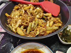 -椒行天下·干锅·牛蛙(万宝店)
