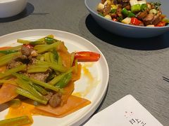 酸萝卜牛肉-日上三甘(三里屯店)
