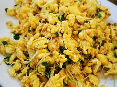 香椿苗炒鸡蛋-李连贵熏肉大饼(天通苑店)