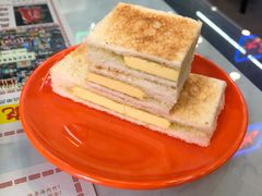 咖椰鲜油多士-澳门陈光记烧味饭店(万象城店)