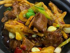 -江城燕子大排档(江汉路步行街店)